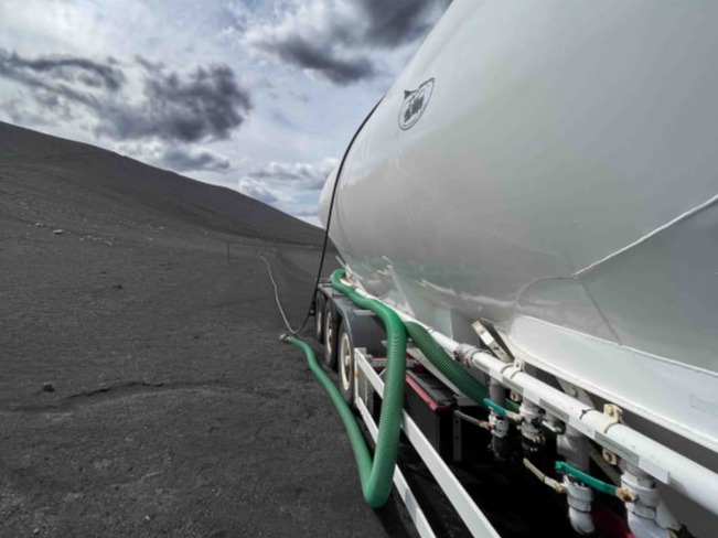 company specializing in supporting the transformation of plastic waste into environmentally friendly marine fuel