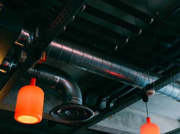 company specializing in supporting the transformation of plastic waste into environmentally friendly marine fuel